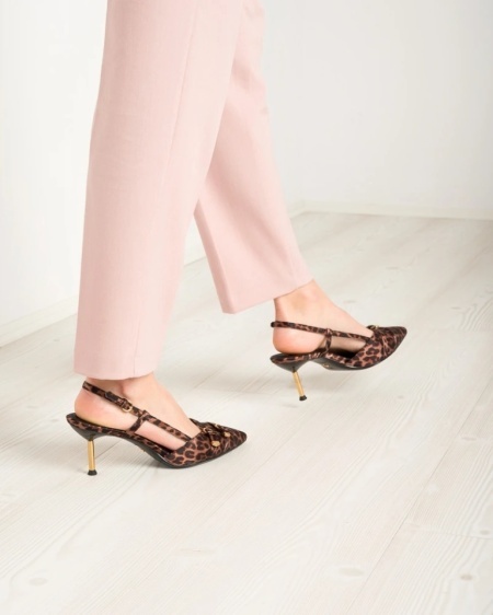 Ženske sandalete u špic, sa zlatnom štiklom, leoprad print, brend Tamaris, slika 9