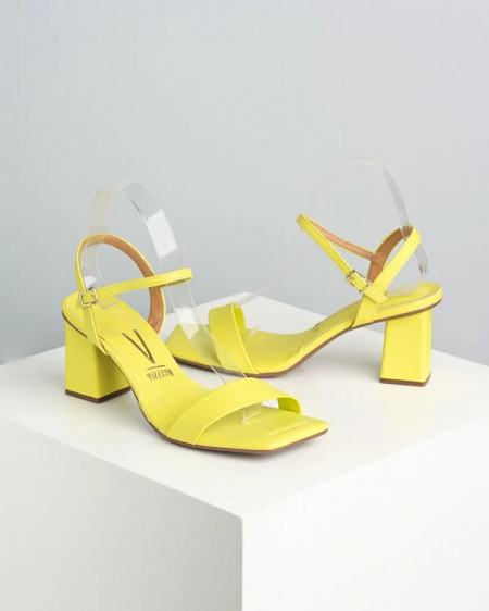 Žute Vizzano sandale sa blok petom, slika 3