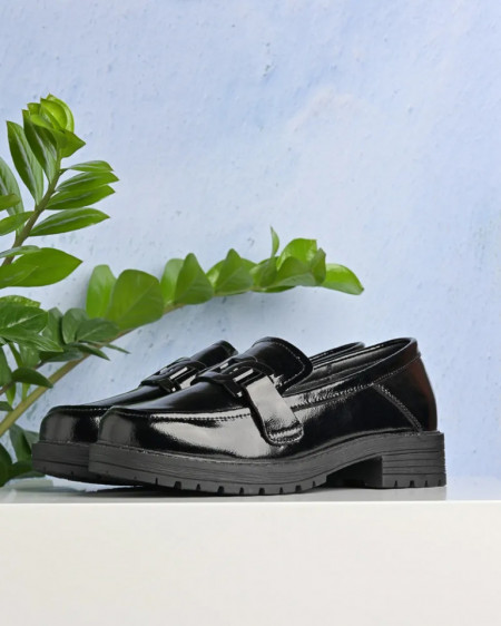 Lakovane kožne cipele u crnoj boji, slika 6
