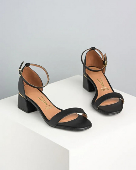 Sandale na malu petu, crna boja, brend Vizzano, slika 3