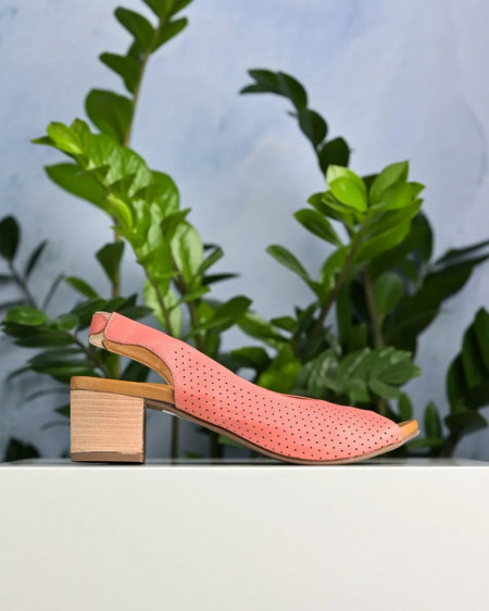 Ženske sandale od kože u roze boji, slika 6