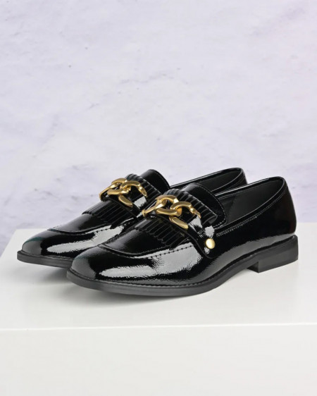 Ženske ravne lakovane crne cipele C2385