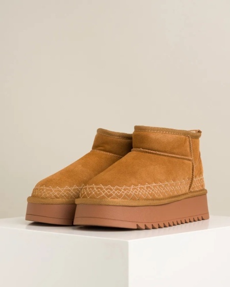 Tople čizmice tipa ugg na debelom đonu u kamel koži, slika 5