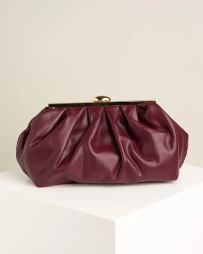 Ženska bordo clutch torbica sa zlatnim detaljima, slika 2