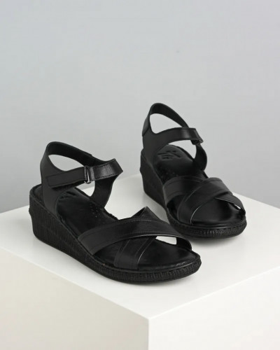 Kožne ženske sandale AS003 crne