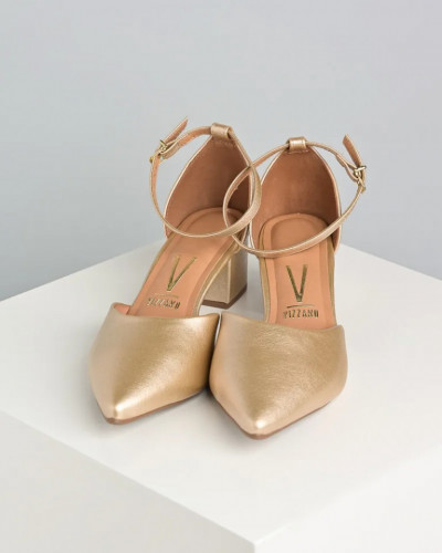 Zlatne cipele na malu petu, brend Vizzano, slika 3