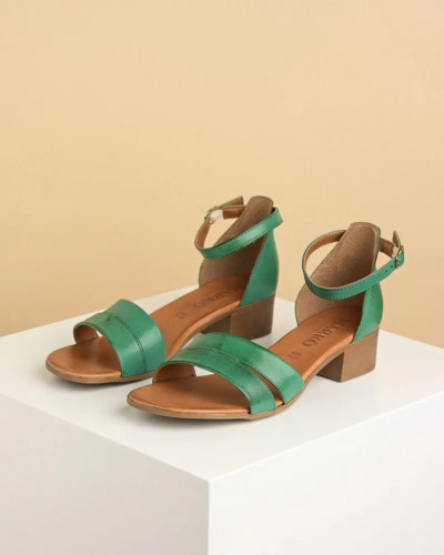 Kožne ženske sandale 244010 zelene