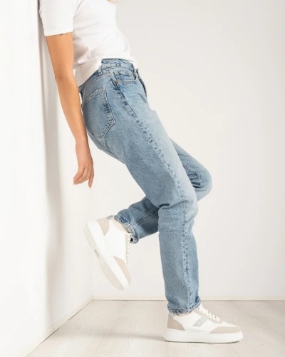Bele ženske patike sa srebrnim detaljima brenda Favorito, slika 8