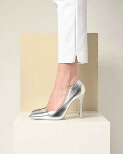 Cipele na visoku štiklu srebrne boje, slika 3