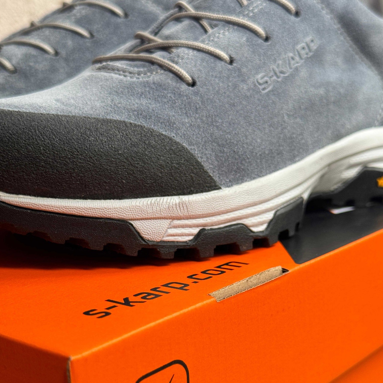 Pantofi sport S-KARP Travel – gri