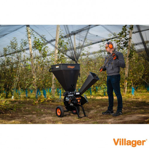 Tocator crengi si resturi vegetale VILLAGER VPC 250 S, motor pe benzina 7 Cp