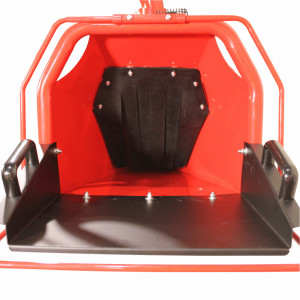 Tocator Crengi BTA-100T, diametru max. 100 mm, capacitate 3mc/h, motor 6,5 cp