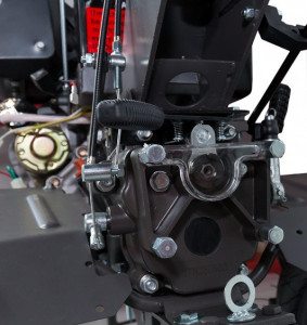 Motocultor WEIMA WM1100BE(KM) diesel 12CP pornire la cheie 6 viteze + plug arat, roti metalice