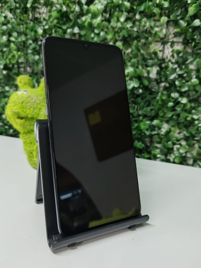 Xiaomi MI 9 128 GB Second-Hand - Img 7