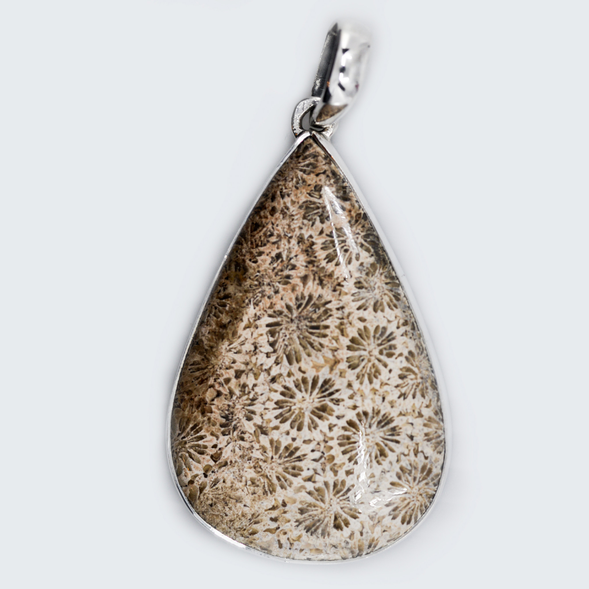 BIJUTERII CORAL