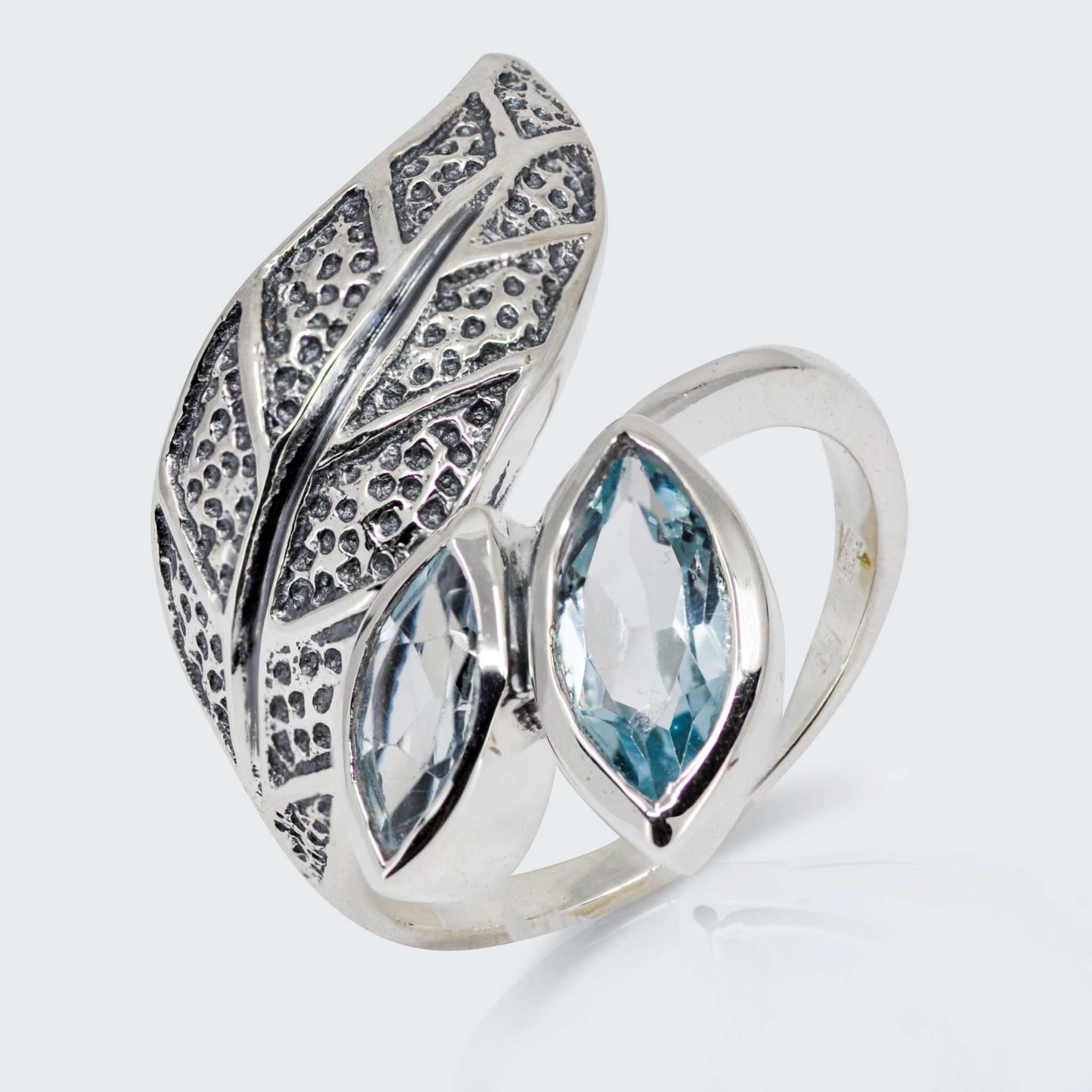 BIJUTERII TOPAZ