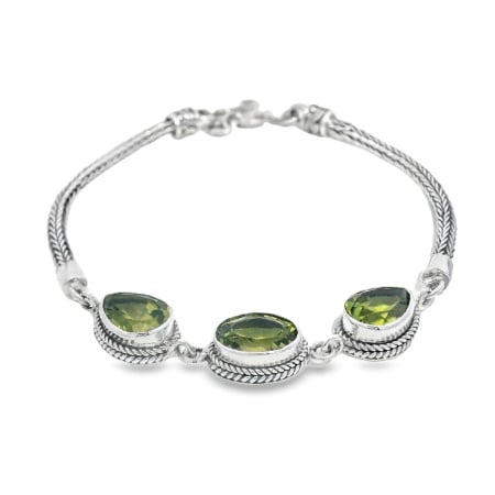 Bratara Argint realizata manual Peridot Nuri