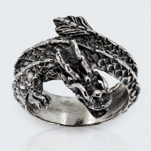 Inel Dragon