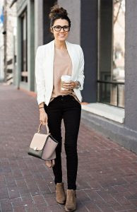 5. Tinute smart casual - Pantaloni si sacou