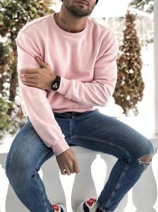 Cu ce se asorteaza roz pudrat pentru barbati, puloverul roz pudrat - modlet.ro
