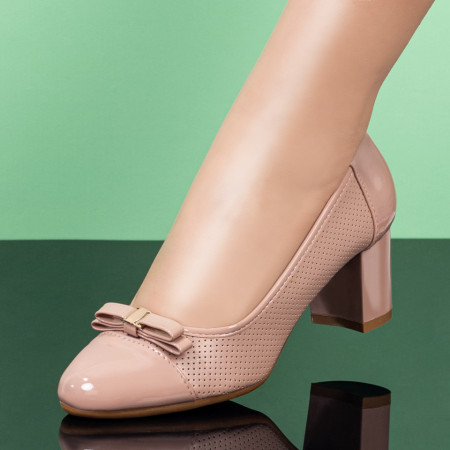 Pantofi cu toc dama bej MDL03302