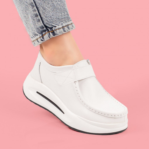 Pantofi casual piele cu platforma, Pantofi casual dama albi cu platforma din Piele naturala MDL06738 - modlet.ro