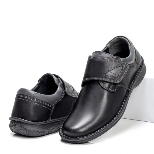 Pantofi barbati, Pantofi casual negri barbati din Piele MDL06399 - modlet.ro