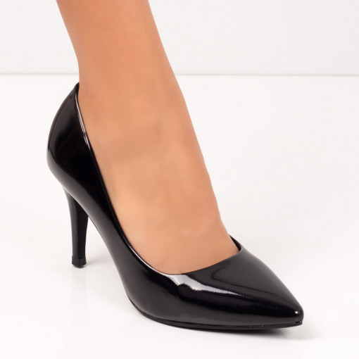 Pantofi Stiletto, Pantofi negri dama Stiletto cu toc subtire si aspect lacuit MDL05451 - modlet.ro