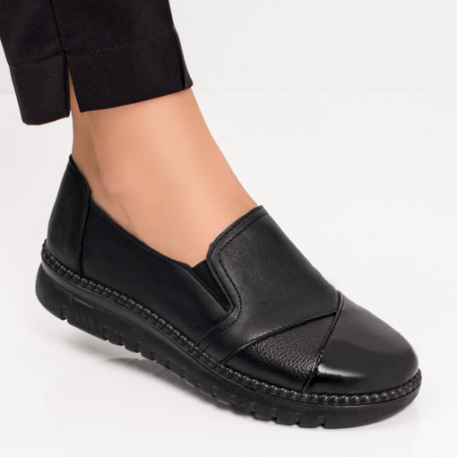 Pantofi casual clasici dama, Pantofi casual negri dama cu insertii de material elastic MDL06153 - modlet.ro