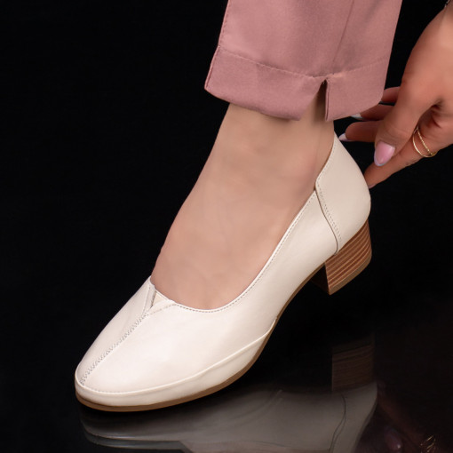 Pantofi dama bej casual cu toc mic gros MDL03901