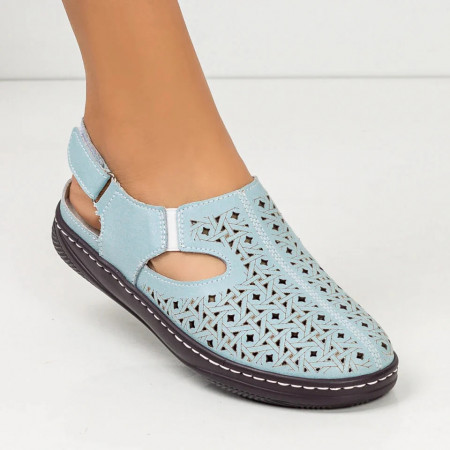 Sandale dama albastre perforate si inchidere cu scai din Piele naturala MDL05423