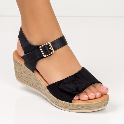 Sandale cu platforma, Sandale negre cu platforma dama si inchidere cu catarama MDL05524 - modlet.ro