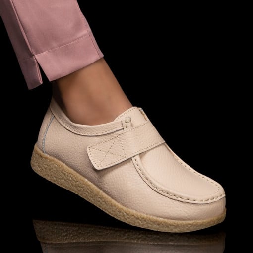 Pantofi casual clasici dama, Pantofi casual dama bej cu scai din Piele naturala MDL06086 - modlet.ro