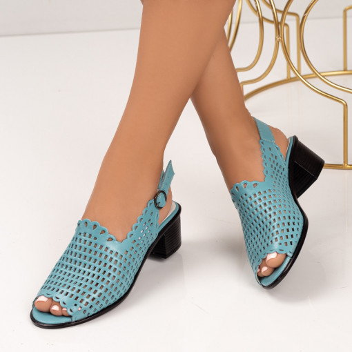 Sandale cu toc din piele naturala, Sandale dama perforate albastru deschis cu toc gros din Piele MDL05178 - modlet.ro