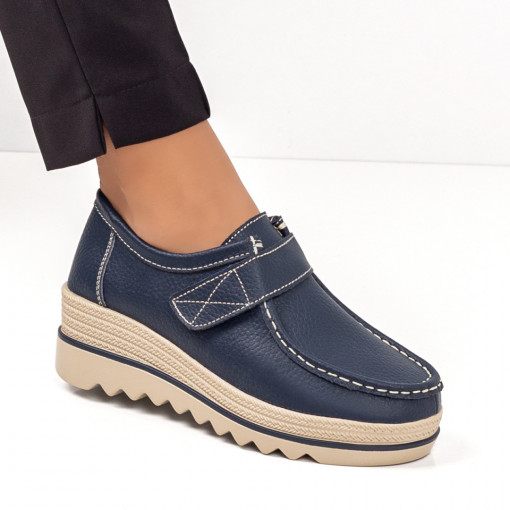 Pantofi casual piele cu platforma, Pantofi casual dama albastri cu scai si platforma din Piele naturala MDL06078 - modlet.ro
