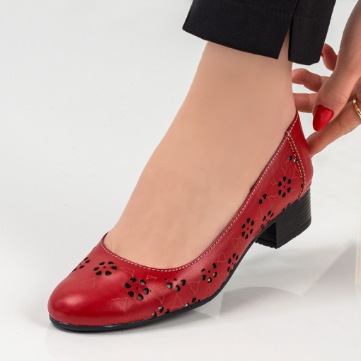 Pantofi dama piele cu toc mic, Pantofi dama rosii casual perforati din Piele cu toc mic MDL04114 - modlet.ro