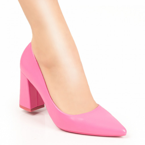 Pantofi dama roz cu toc gros si aspect mat MDL07814
