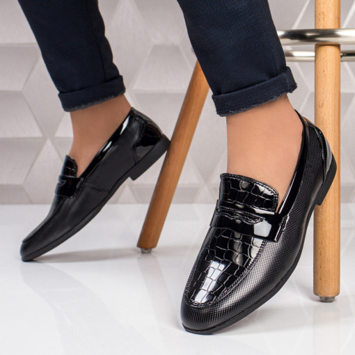 Pantofi barbati eleganti, Pantofi negri cu model imprimat barbati MDL03327 - modlet.ro