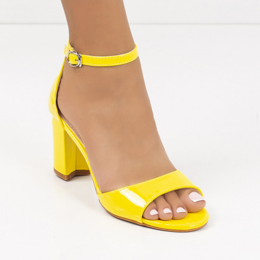 Sandale cu toc gros, Sandale elegante galbene cu aspect lacuit dama cu toc gros MDL05778 - modlet.ro