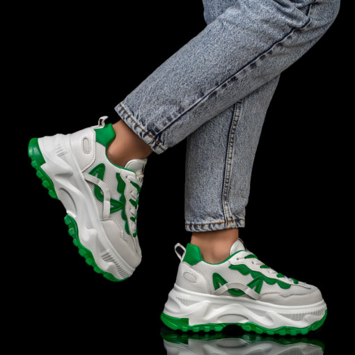 Adidasi dama, Sneakers dama albi cu verde si talpa groasa MDL05925 - modlet.ro