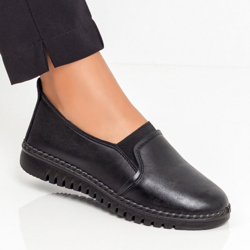 Pantofi casual dama, Pantofi casual dama negri cu insertii de material elastic MDL06064 - modlet.ro