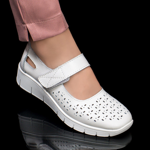 Pantofi dama - Piele naturala, Pantofi dama casual albi din Piele cu inchidere cu scai MDL04476 - modlet.ro