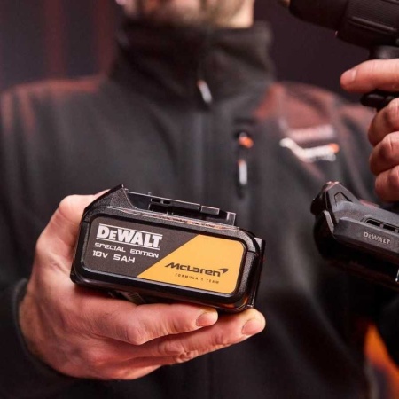 Masina de gaurit si insurubat cu percutie, DEWALT X MCLAREN F1 Team, 18V, XR 2x 5Ah, 90 Nm, cutie TSAK, DCD86MP2T - Img 3