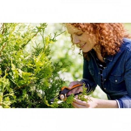 Foarfeca de mana bypass Fiskars PowerGear X PX92 111014 - Img 3