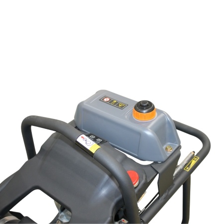 Mai compactor Bisonte MC77-H, 13,7 kN, motor Honda, benzina 3,5 cp, greutate 77 kg - Img 6