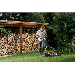 Masina manuala de tuns gazonul Fiskars StaySharp,latime taiere 45 cm,inaltime taiere 2.5-10 cm,maner ajustabil - Img 3