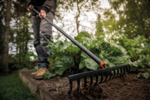 Grebla pentru sol Fiskars Solid - Img 2