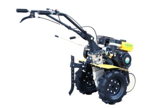 ProGARDEN Campo 703 motocultor 7CP, 2+1 trepte, roti 4.00-8, 2+1 freze, benzina, curele, transmisie aluminiu - Img 4