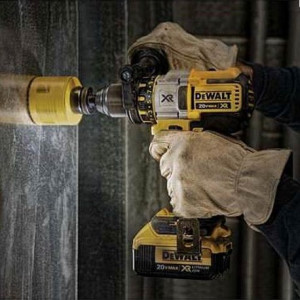 Masina premium de gaurit cu percutie XRP Li Ion de 18V 5Ah Gama XR DeWalt - DCD990P2 - Img 3