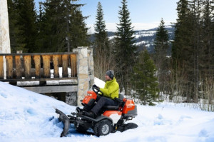 Tractor Tuns Gazon Husqvarna Profesional P524 - Fara Masa de Taiere - Img 5
